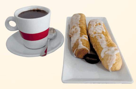 Heiße Schokolade mit Fartons oder Porras